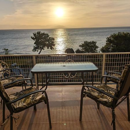 Sea View Apartment With Swimning Pool 梅松吉 外观 照片