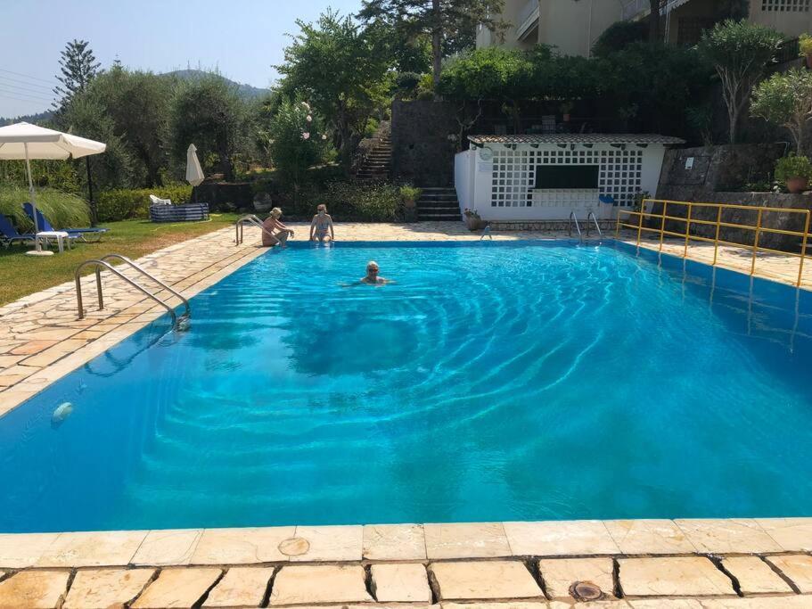Sea View Apartment With Swimning Pool 梅松吉 外观 照片